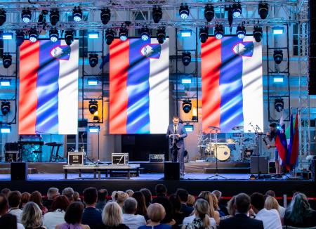 Dan drzˇavnosti, SIDDHARTA-6